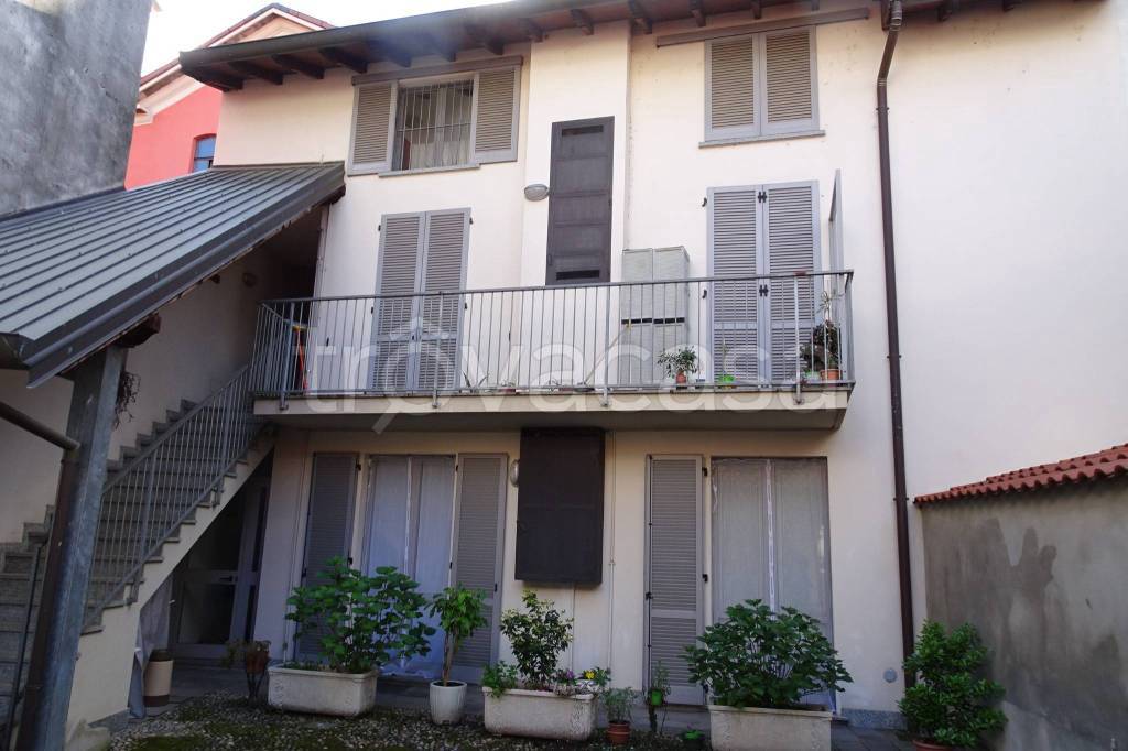 casa indipendente in vendita a Cuggiono