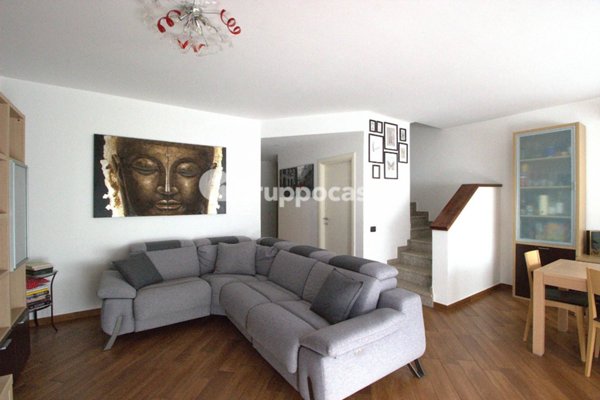 casa indipendente in vendita a Cuggiono