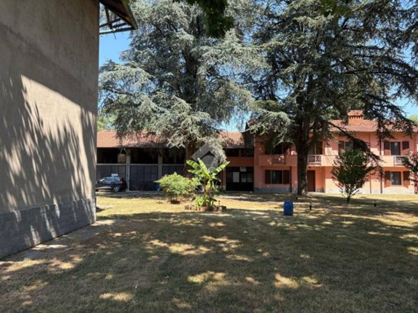 casa indipendente in vendita a Cuggiono
