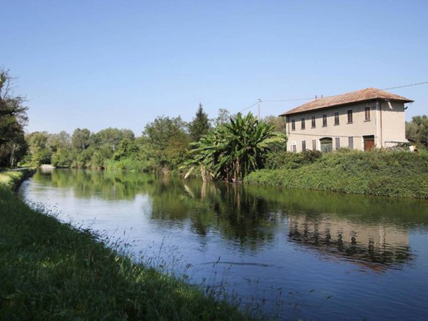 casa indipendente in vendita a Cuggiono in zona Castelletto di Cuggiono