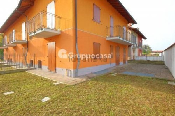 casa indipendente in vendita a Cuggiono