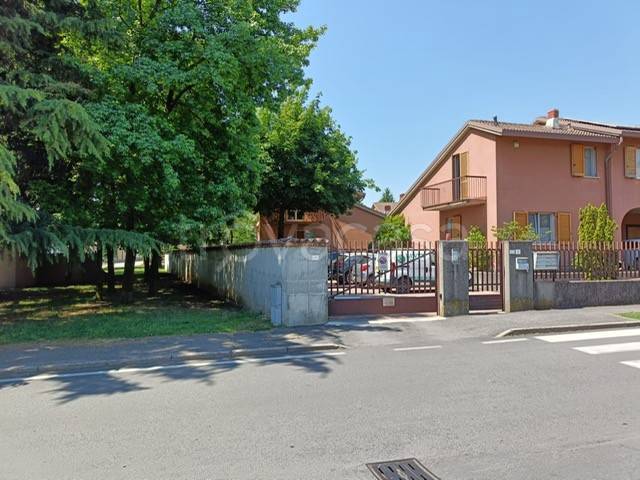 casa indipendente in vendita a Cuggiono