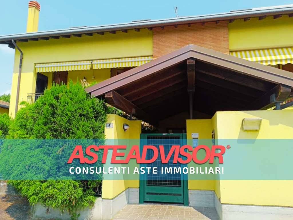 appartamento in vendita a Cuggiono in zona Castelletto di Cuggiono
