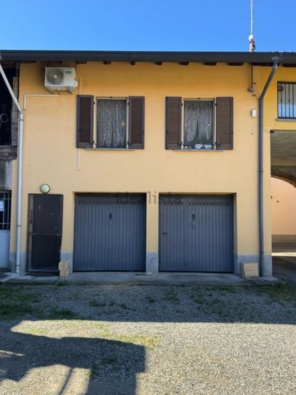 appartamento in vendita a Cuggiono in zona Castelletto di Cuggiono