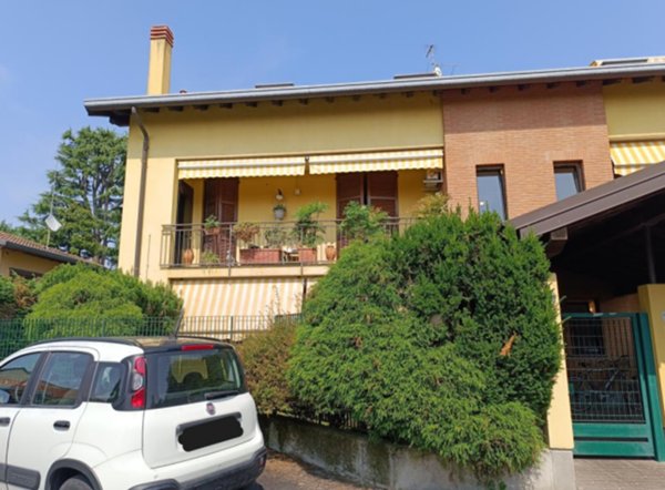 appartamento in vendita a Cuggiono in zona Castelletto di Cuggiono
