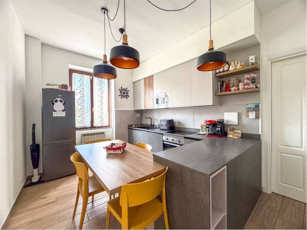 appartamento in vendita a Cuggiono in zona Castelletto di Cuggiono