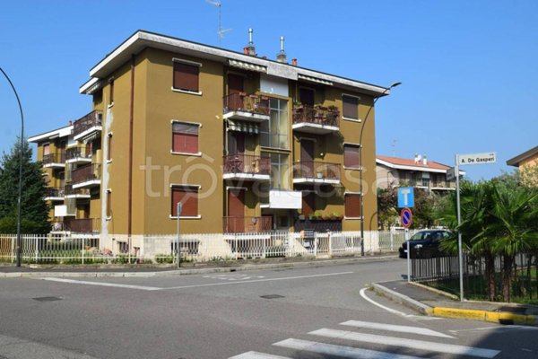 appartamento in vendita a Cuggiono in zona Castelletto di Cuggiono