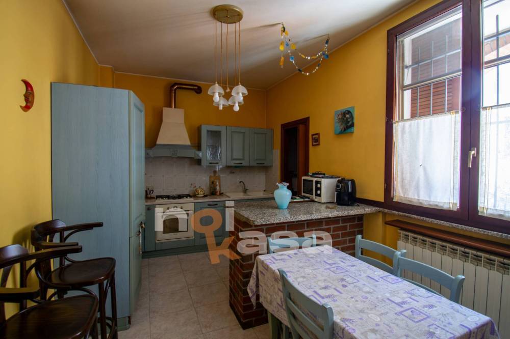 appartamento in vendita a Cuggiono in zona Castelletto di Cuggiono