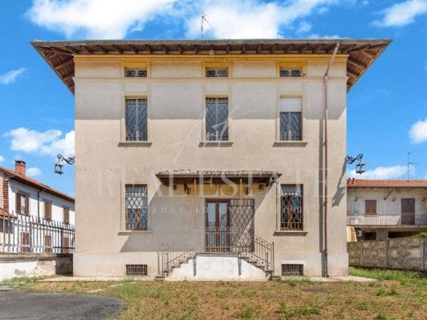 casa indipendente in vendita a Cuggiono in zona Castelletto di Cuggiono