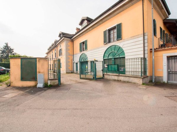 appartamento in vendita a Cusago in zona Monzoro