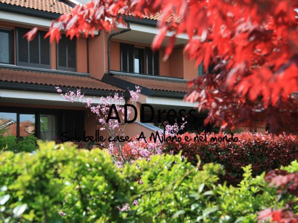 casa indipendente in vendita a Cusago
