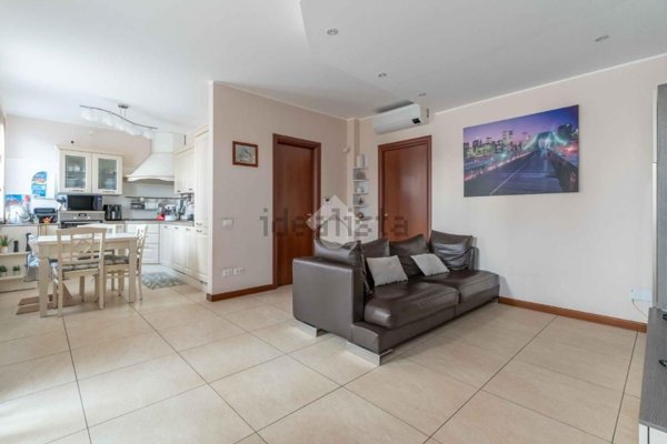 appartamento in vendita a Cusago in zona Monzoro