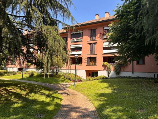 appartamento in vendita a Cusago in zona Cusago di Sotto