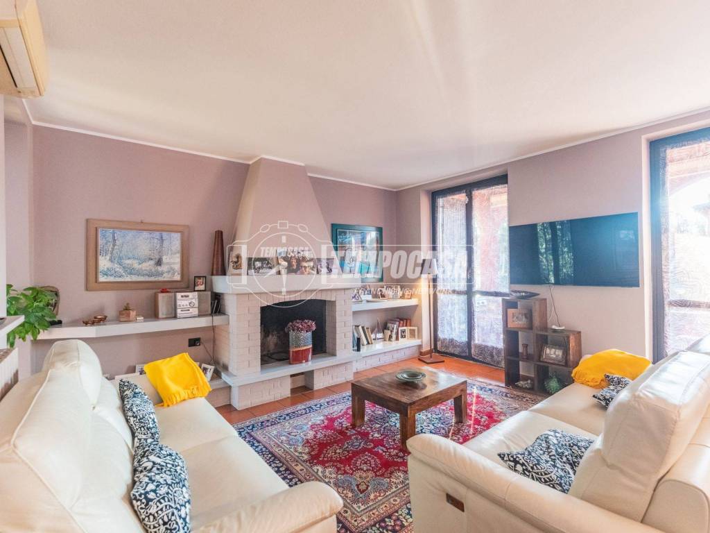 casa indipendente in vendita a Cusago