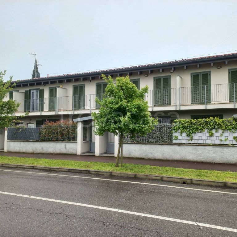 casa indipendente in vendita a Cusago