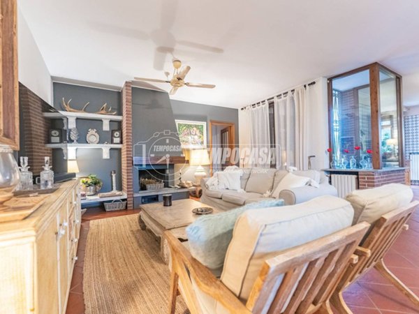 casa indipendente in vendita a Cusago