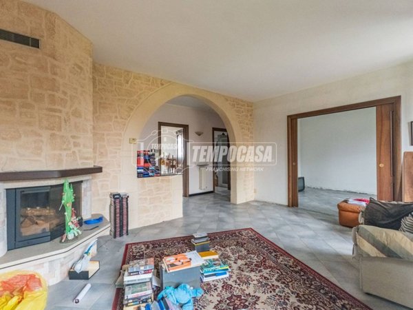 appartamento in vendita a Cusago in zona Monzoro