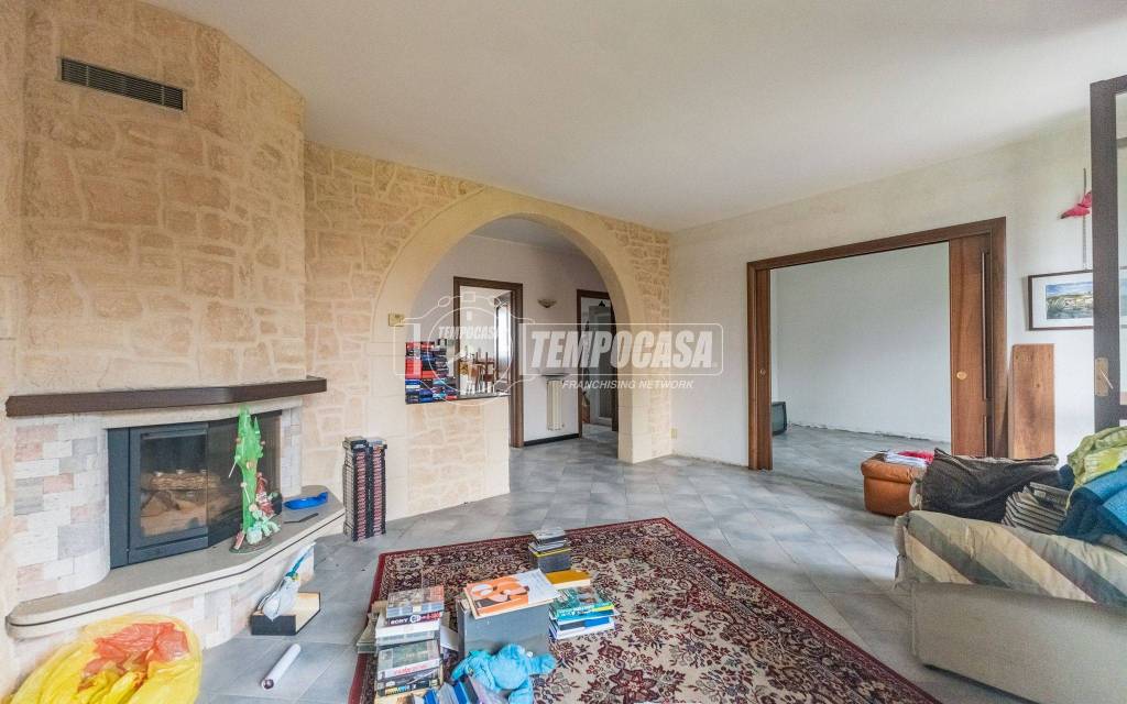 appartamento in vendita a Cusago in zona Monzoro