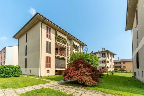 appartamento in vendita a Cusago in zona Monzoro