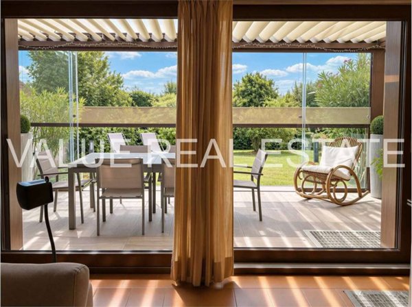 casa indipendente in vendita a Cusago in zona Monzoro