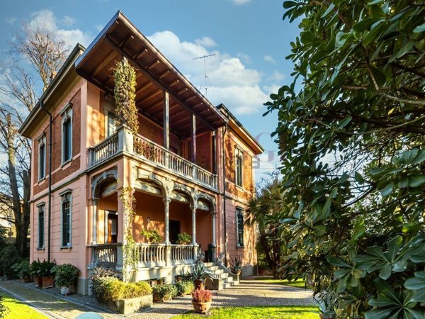casa indipendente in vendita a Cusano Milanino