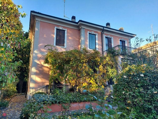 casa indipendente in vendita a Cusano Milanino