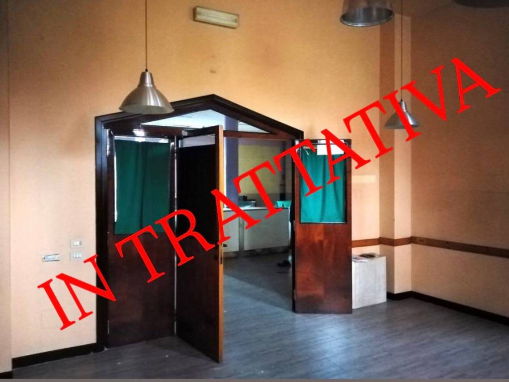 negozio in vendita a Cusano Milanino