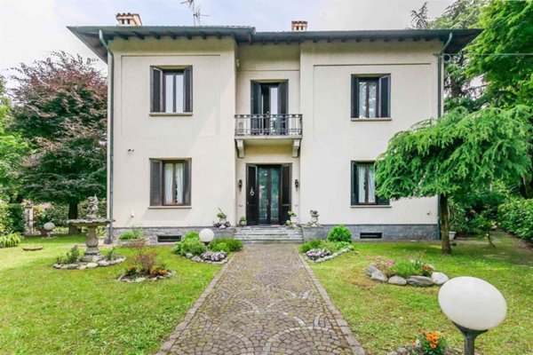 casa indipendente in vendita a Cusano Milanino
