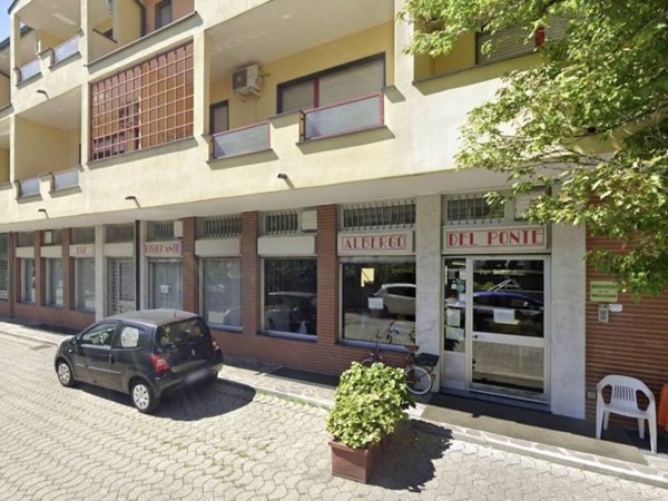 negozio in vendita a Cusano Milanino