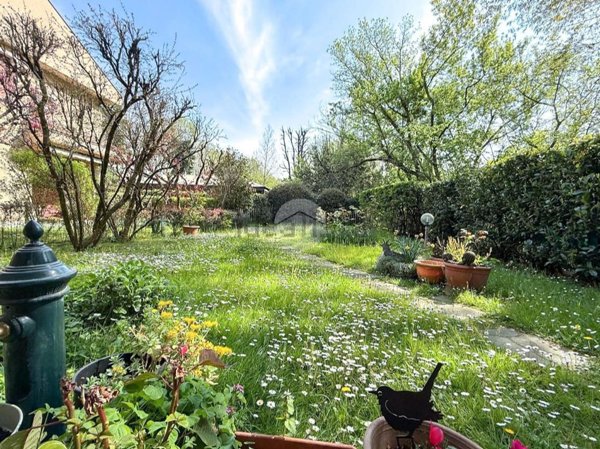 quadrivano in vendita a Cusano Milanino