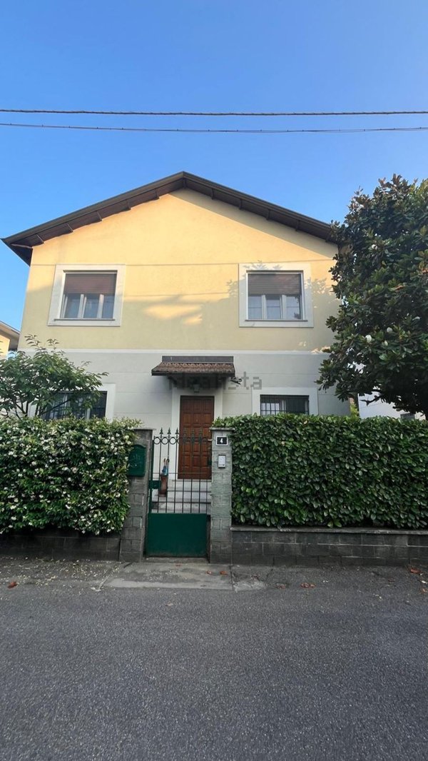 casa indipendente in vendita a Cusano Milanino