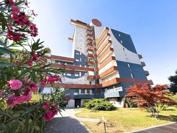 appartamento in vendita a Cusano Milanino