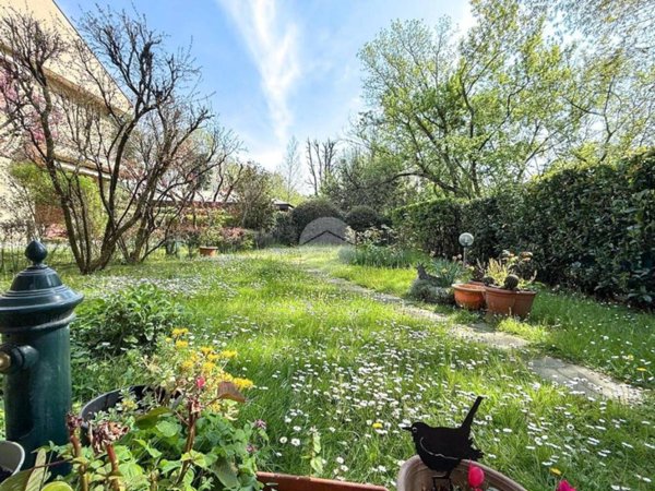 pentavano in vendita a Cusano Milanino