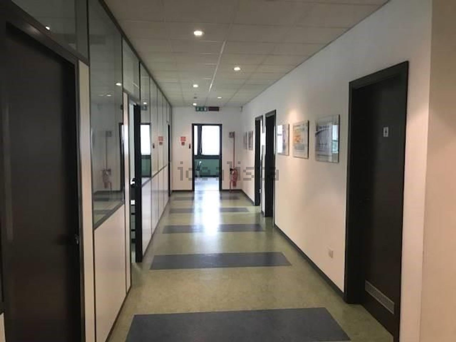 locale di sgombero in vendita a Cusano Milanino