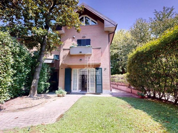 casa indipendente in vendita a Cusano Milanino