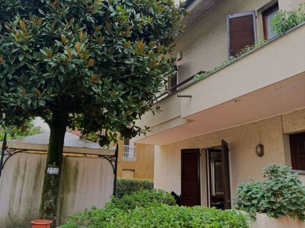 casa indipendente in vendita a Cusano Milanino