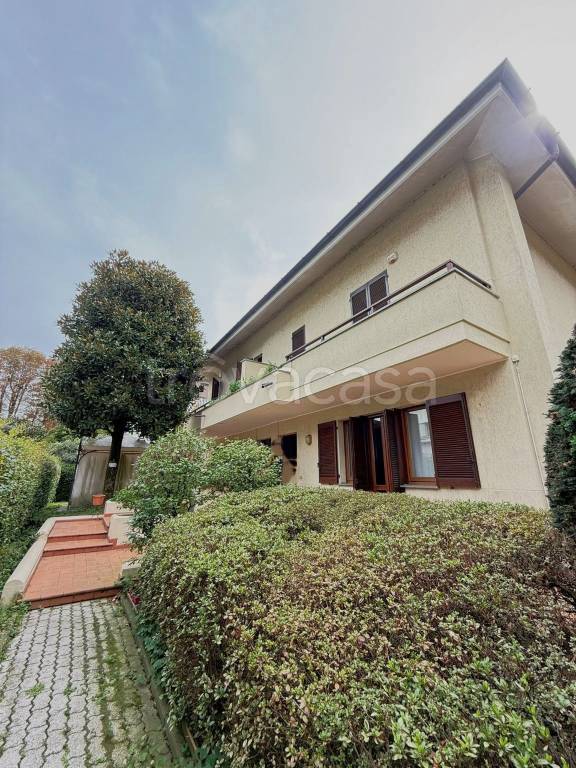 appartamento in vendita a Cusano Milanino