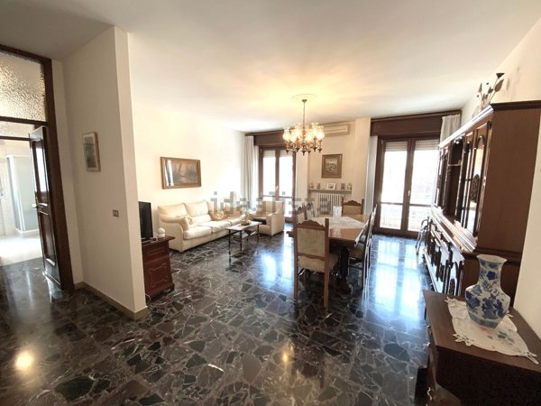 appartamento in vendita a Cusano Milanino