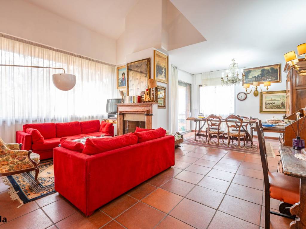 casa indipendente in vendita a Cusano Milanino