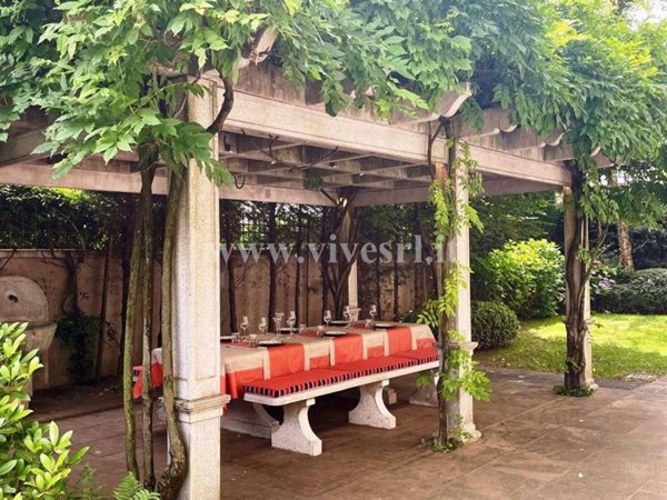 casa indipendente in vendita a Cusano Milanino