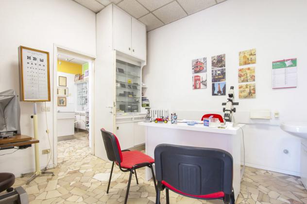 negozio in vendita a Cusano Milanino