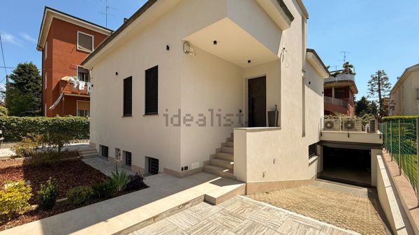 casa indipendente in vendita a Cusano Milanino