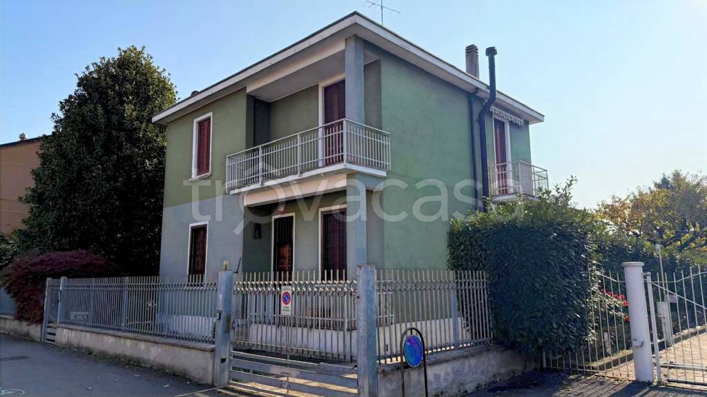 casa indipendente in vendita a Cusano Milanino