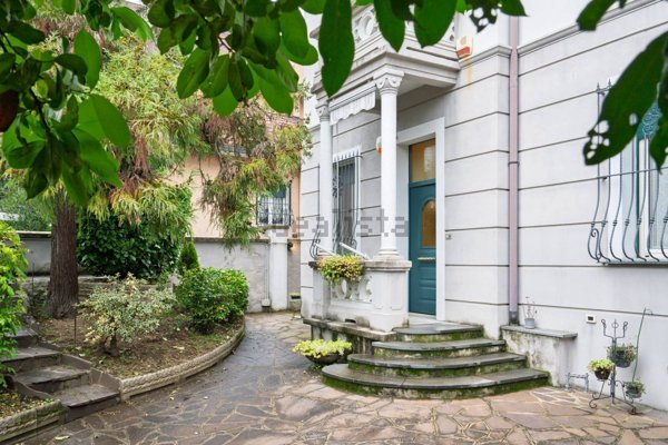 casa indipendente in vendita a Cusano Milanino