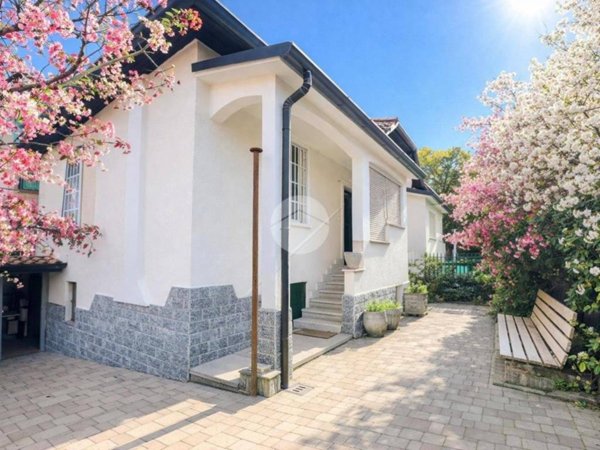 casa indipendente in vendita a Cusano Milanino