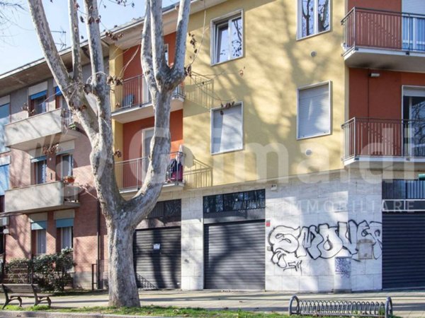 negozio in vendita a Cusano Milanino