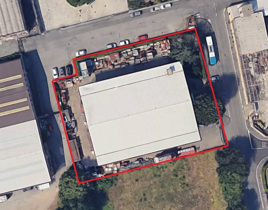 locale commerciale in vendita a Cusano Milanino