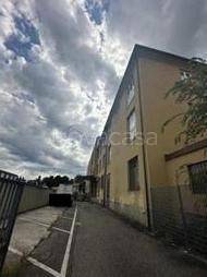 locale commerciale in vendita a Cusano Milanino