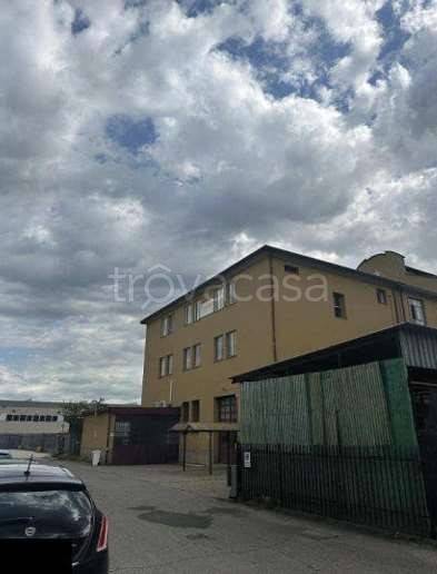 negozio in vendita a Cusano Milanino