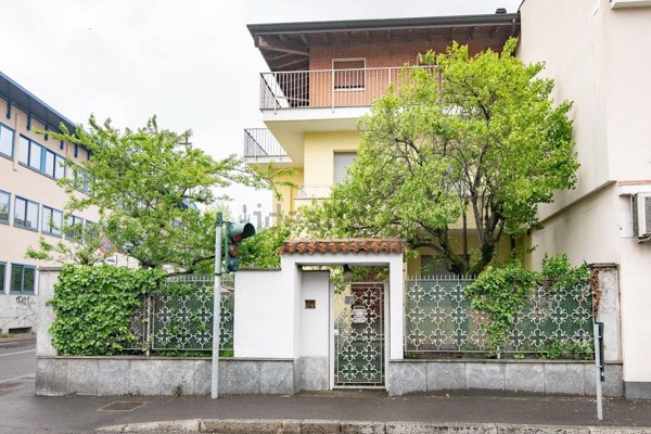 casa indipendente in vendita a Cusano Milanino